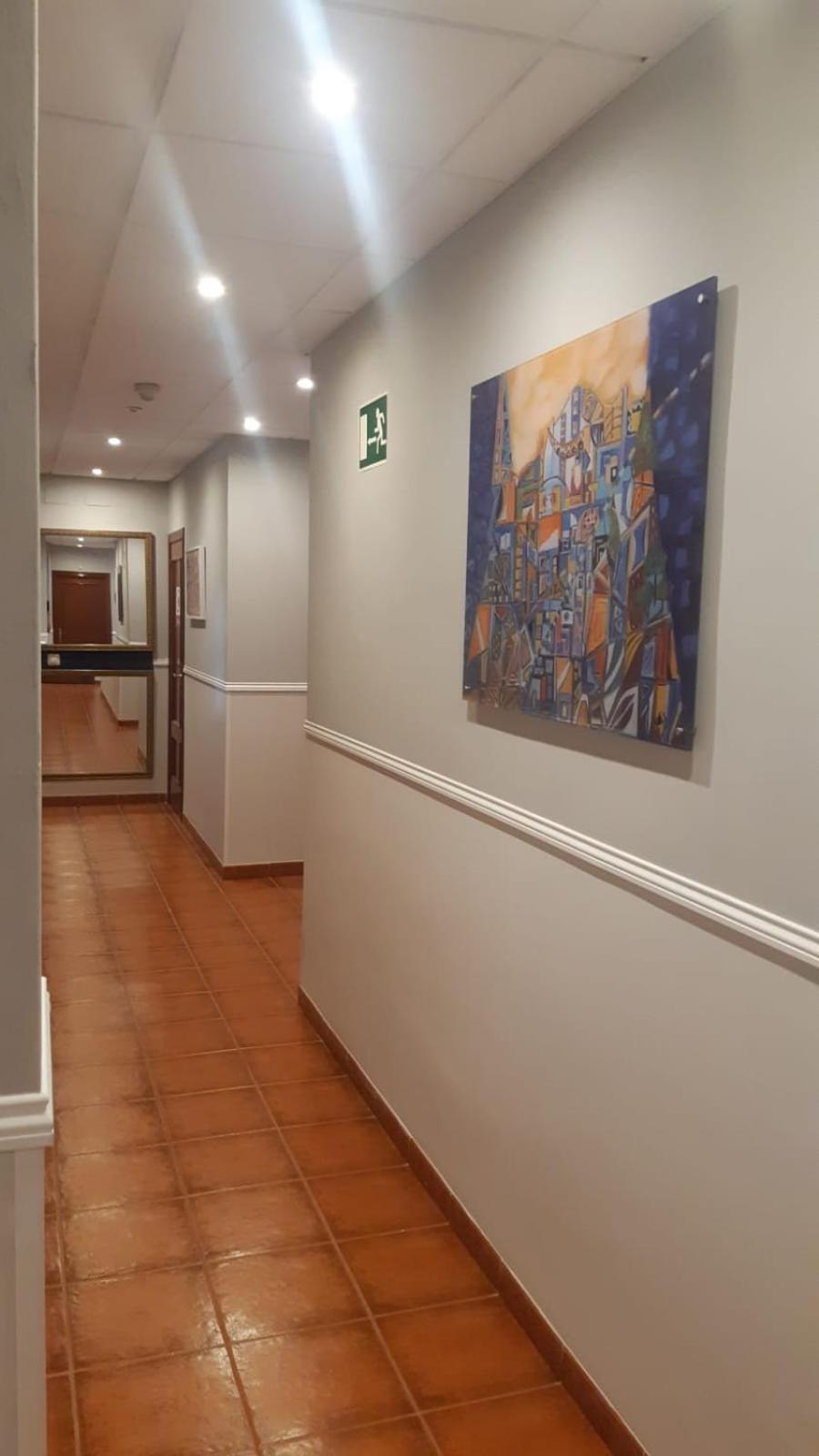 Hotel Iberia Plaza América Caces Kültér fotó